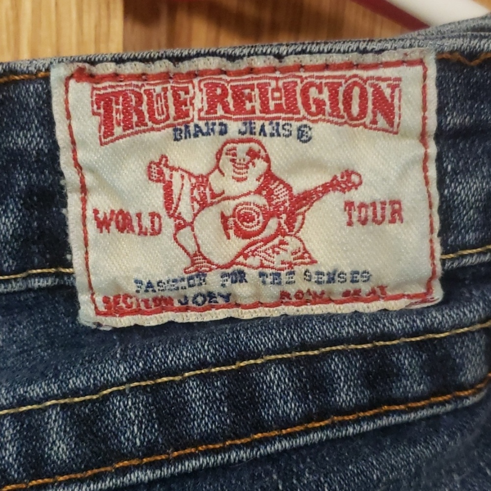 True Religion - Picture 4 of 4